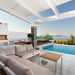 Emerald With Swimming Pool In *